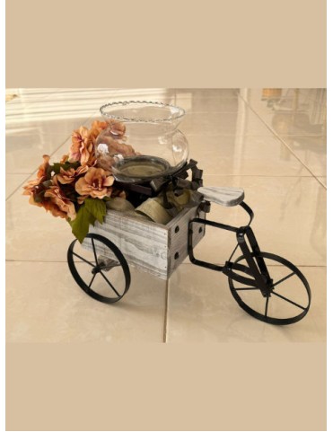 Enchanting Wrought Iron & Wooden Cycle Décor