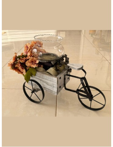 Enchanting Wrought Iron & Wooden Cycle Décor