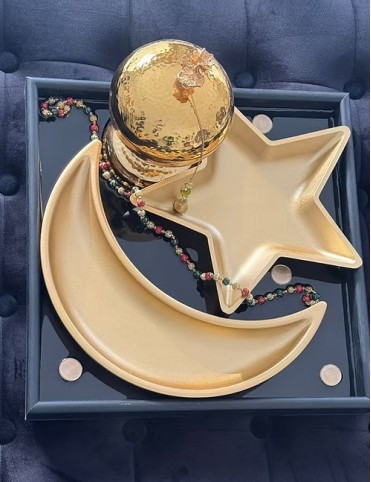 Golden Crescent Indulgence