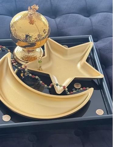 Golden Crescent Indulgence