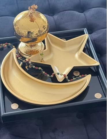 Golden Crescent Indulgence