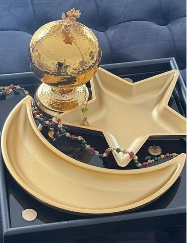 Golden Crescent Indulgence