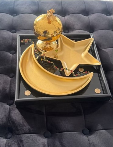 Golden Crescent Indulgence