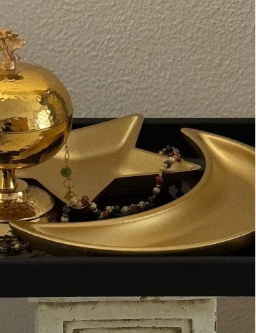 Golden Crescent Indulgence