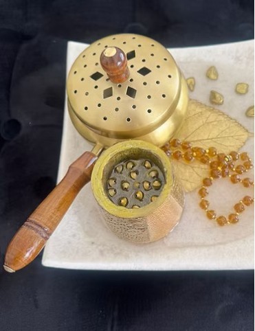 Golden Ember Oudh Ritual Set