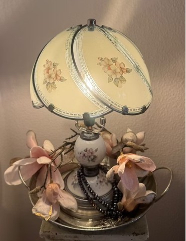 Magnolia Light
