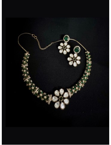 Neckpiece and Earrings - MJ 1006