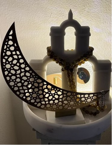 Noor Crescent Sanctuary Lamp