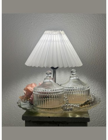 The Pearl Bloom Lamp